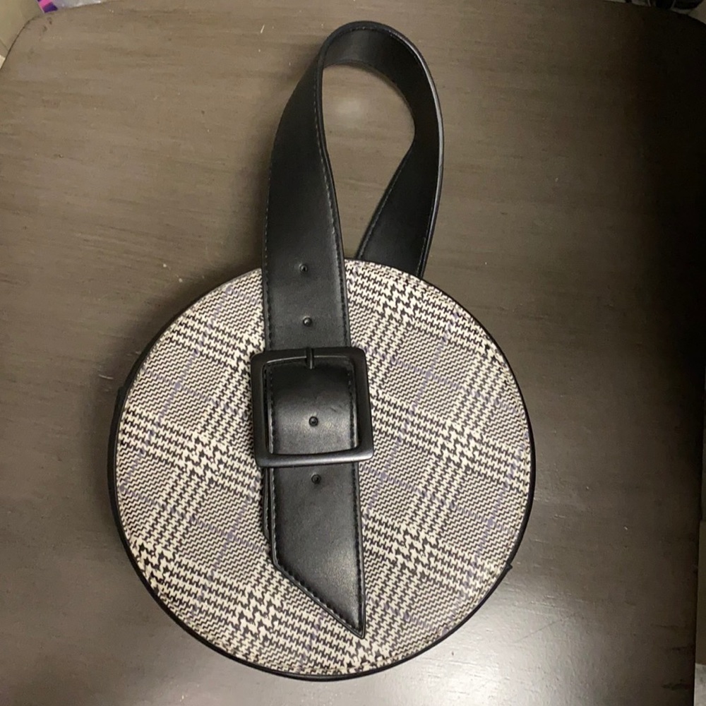 A New Day Houndstooth Circular Purse